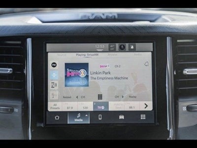 2025 RAM Ram 1500 RAM 1500 BIG HORN CREW CAB 4X4 5'7' BOX