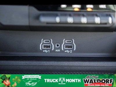 2025 RAM Ram 1500 RAM 1500 BIG HORN CREW CAB 4X4 5'7' BOX