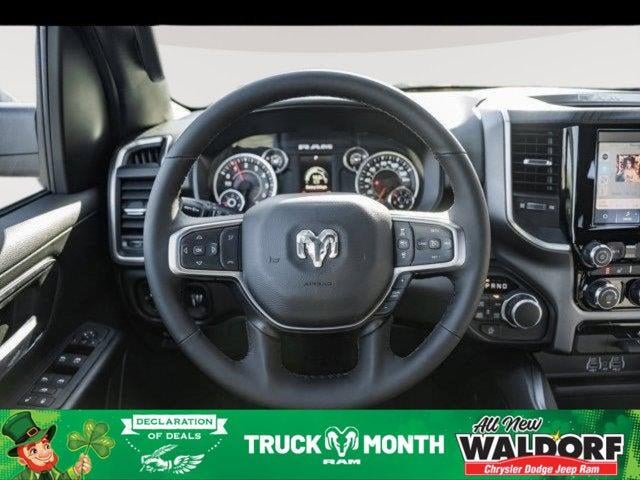 2025 RAM Ram 1500 RAM 1500 BIG HORN CREW CAB 4X4 5'7' BOX