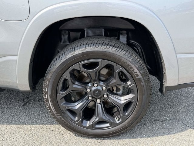 2023 RAM 1500 Limited Crew Cab 4x4 5'7' Box