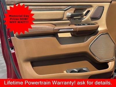 2020 RAM 1500 Laramie Longhorn Crew Cab 4x4 5'7' Box