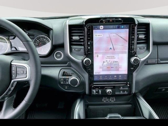 2025 RAM Ram 1500 RAM 1500 BIG HORN CREW CAB 4X4 6'4' BOX