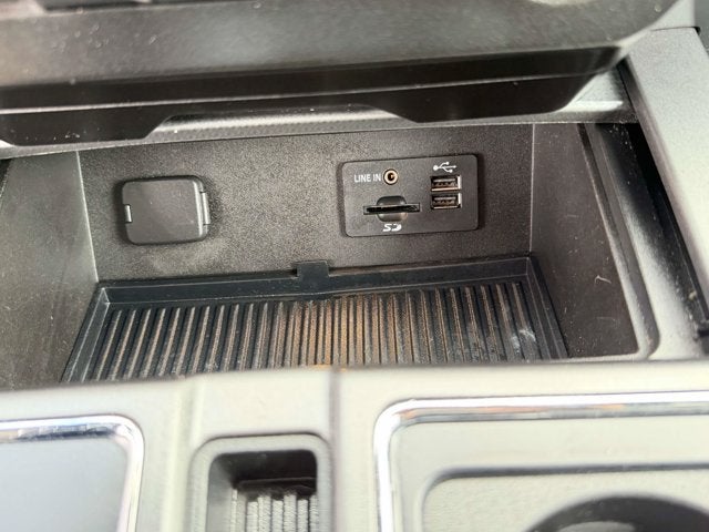 2015 Ford F-150 Base