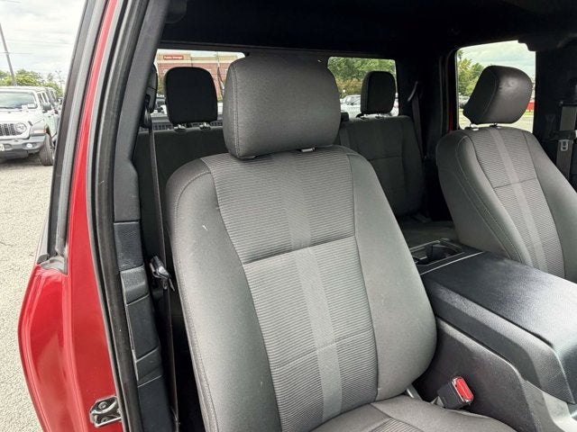 2015 Ford F-150 Base