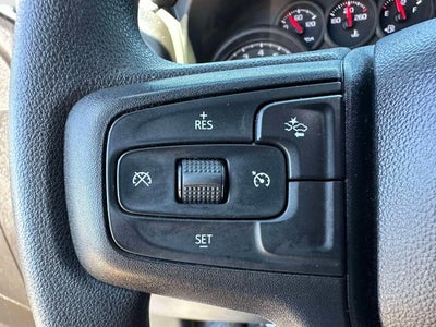 2024 Chevrolet Silverado 1500 4WD Crew Cab Short Bed Custom