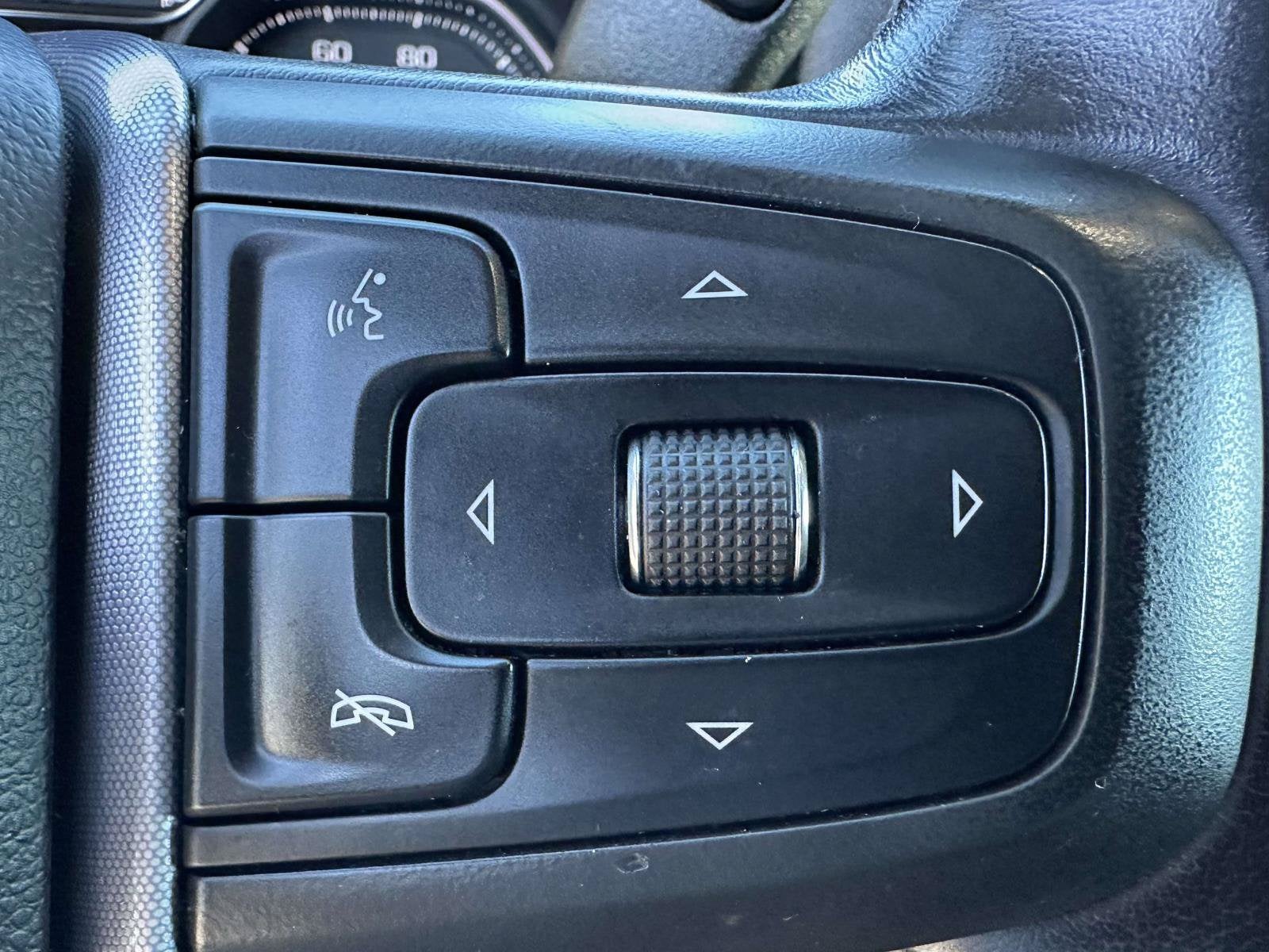 2021 GMC Sierra 1500 4WD Crew Cab Standard Box Elevation