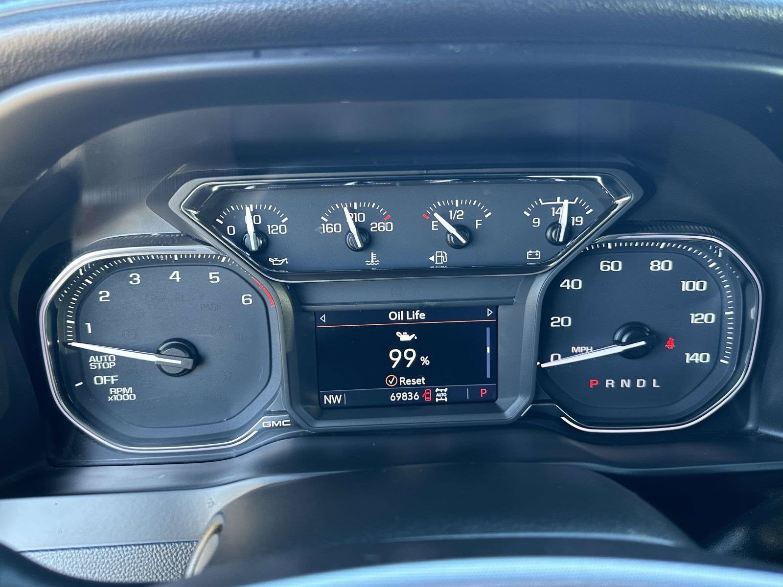 2021 GMC Sierra 1500 4WD Crew Cab Standard Box Elevation