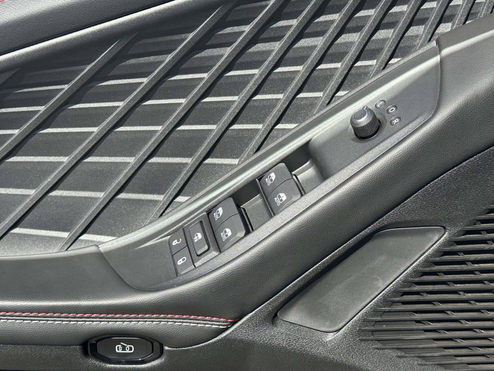 2027 Dodge Charger CHARGER R/T 4-DOOR AWD