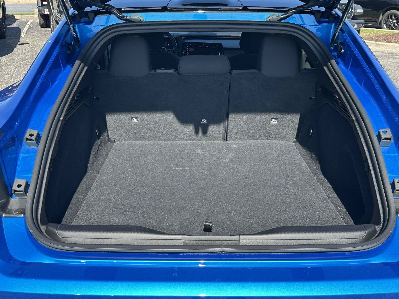 2027 Dodge Charger CHARGER R/T 4-DOOR AWD
