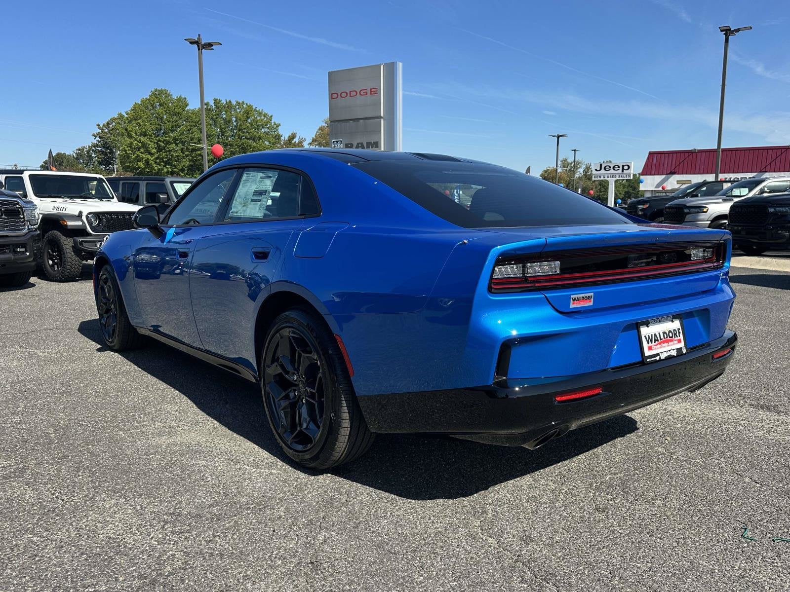 2027 Dodge Charger CHARGER R/T 4-DOOR AWD