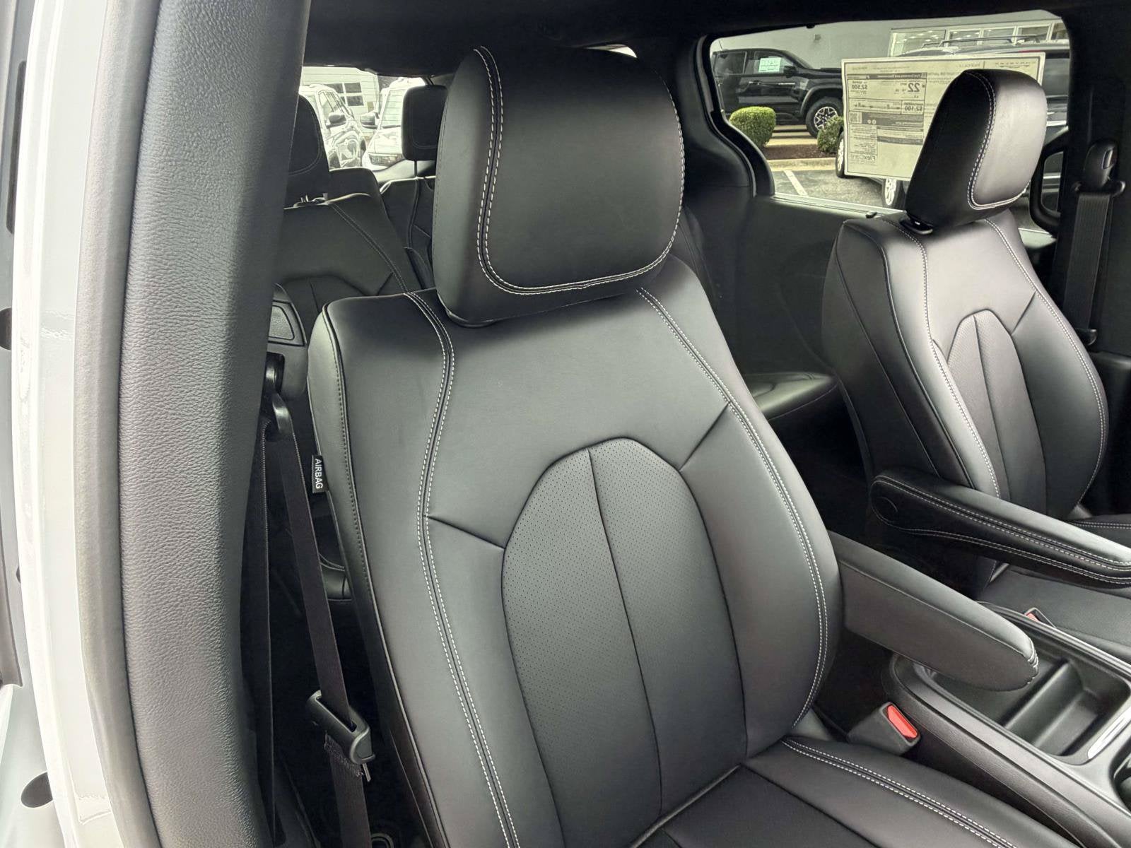 2027 Chrysler Pacifica PACIFICA LX