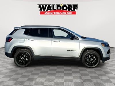 2025 Jeep Compass COMPASS LATITUDE 4X4