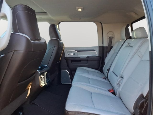 2026 RAM 3500 Laramie - Photo 9