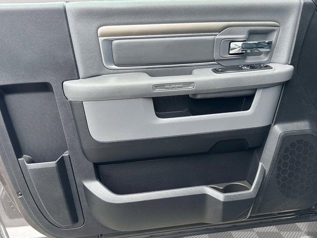 2017 RAM 1500 Tradesman Regular Cab 4x4 6'4' Box