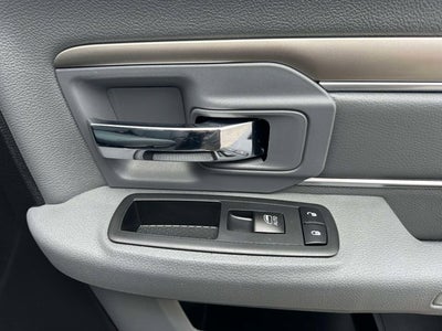 2017 RAM 1500 Tradesman Regular Cab 4x4 6'4' Box