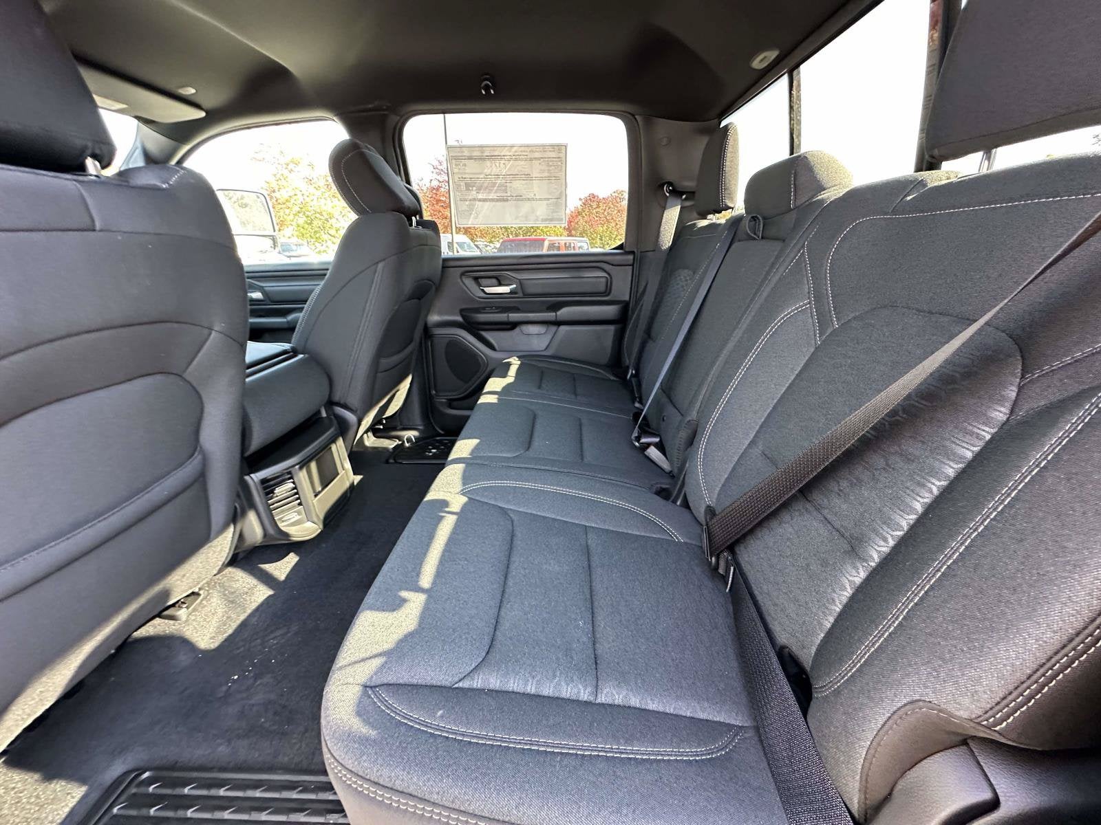 2027 RAM Ram 1500 RAM 1500 WARLOCK CREW CAB 4X4 5'7' BOX