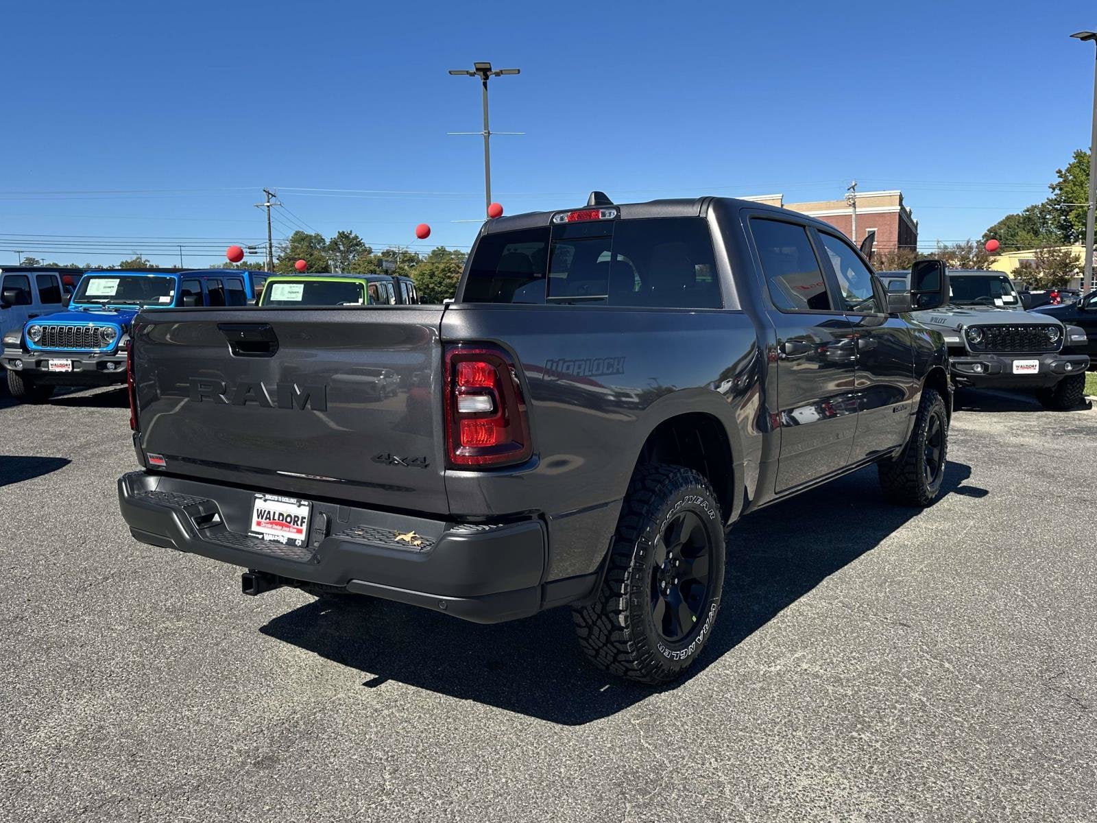 2027 RAM Ram 1500 RAM 1500 WARLOCK CREW CAB 4X4 5'7' BOX
