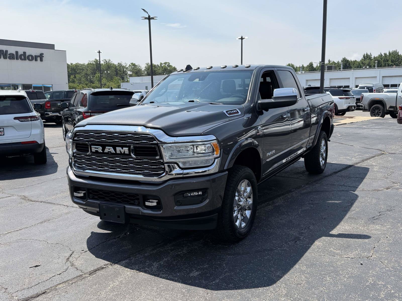 2019 RAM 2500 Limited Crew Cab 4x4 6'4' Box