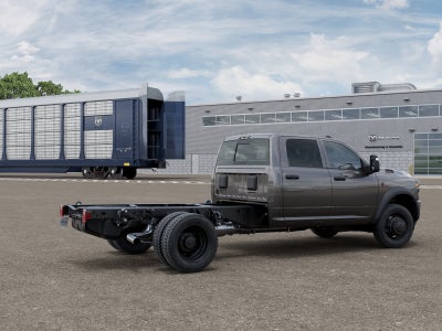 2026 RAM Ram 5500 Chassis Cab RAM 5500 TRADESMAN CHASSIS CREW CAB 4X4 60' CA