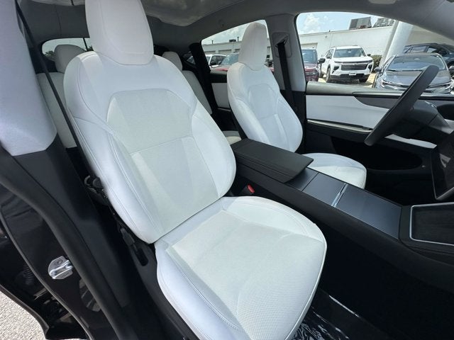 2026 Tesla Model Y AWD
