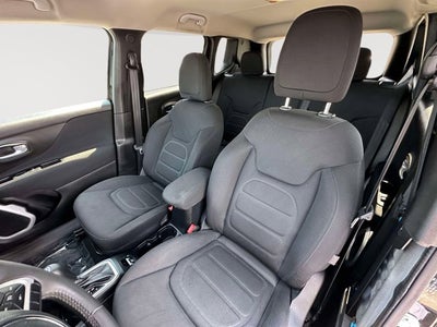 2019 Jeep Renegade Latitude FWD