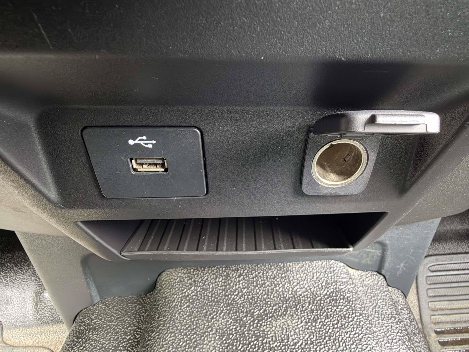 2022 Ford Super Duty F-550 DRW XL