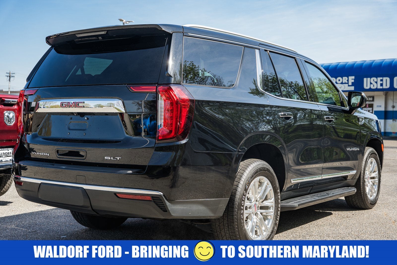 2024 GMC Yukon SLT