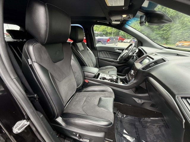 2020 Ford Edge ST