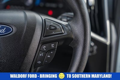 2022 Ford Edge SE
