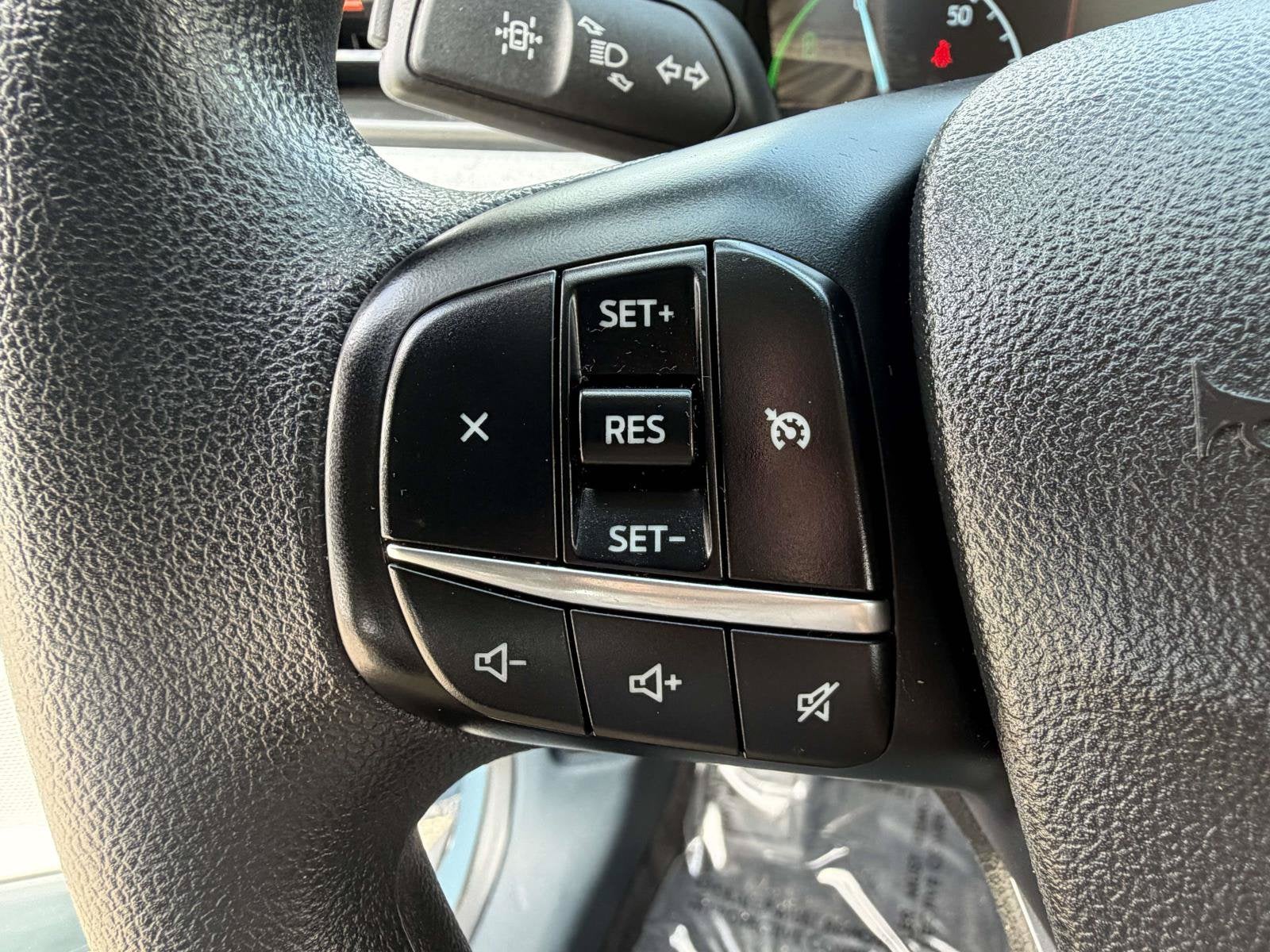 2023 Ford Maverick XL