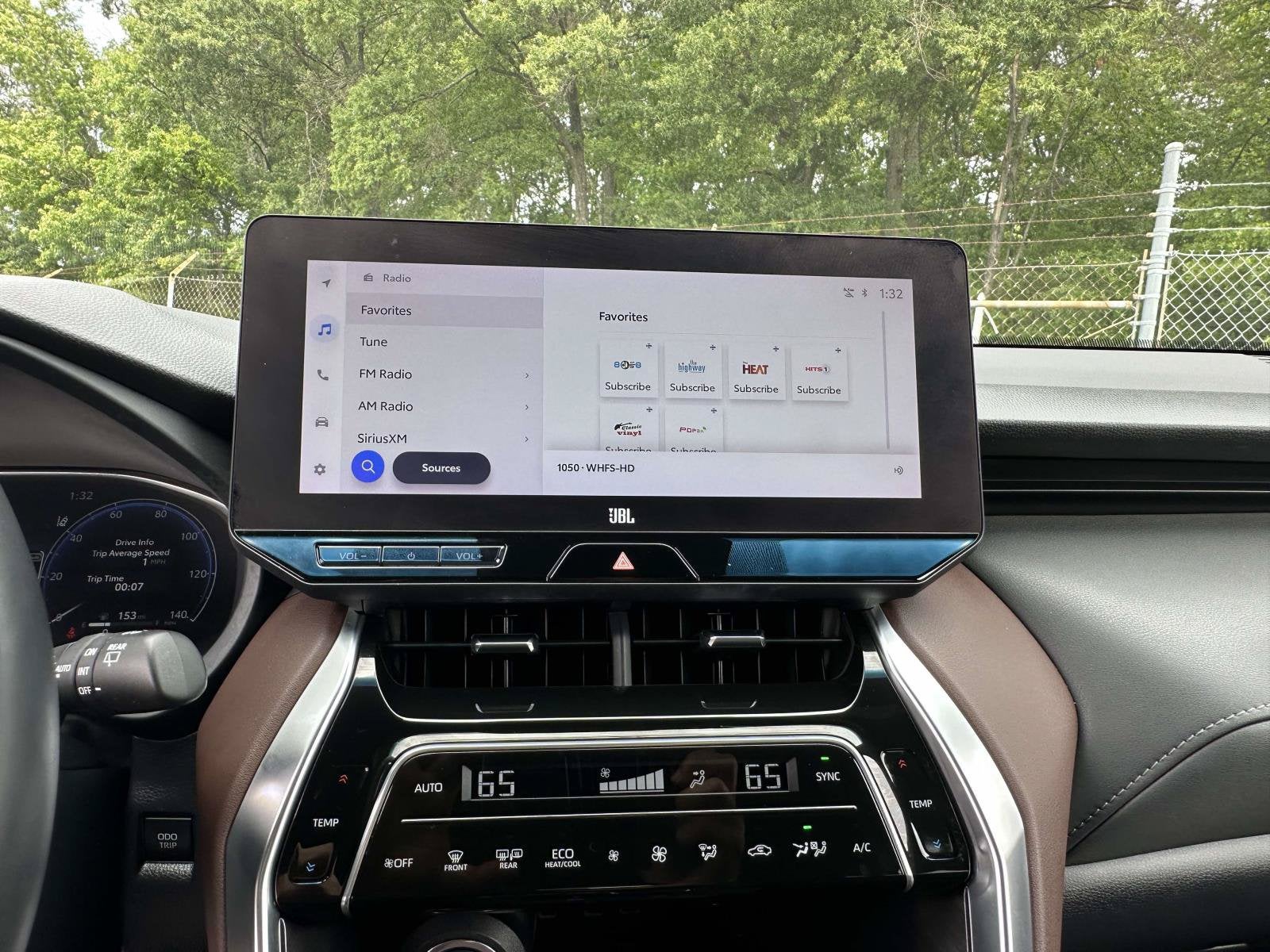 2023 Toyota Venza Base