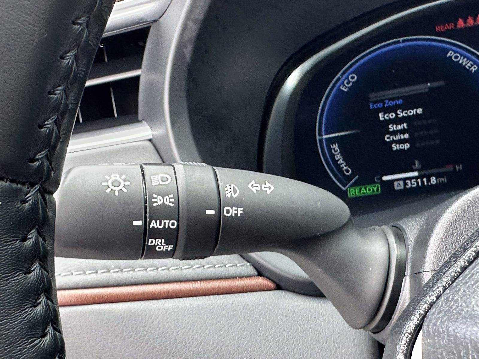 2023 Toyota Venza Base