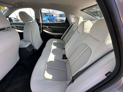 2023 Hyundai Sonata SE