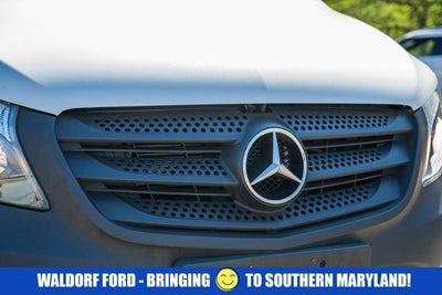 2022 Mercedes-Benz Metris Cargo Van Cargo