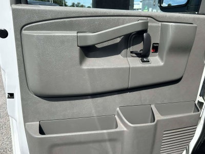 2019 GMC Savana Cargo Van RWD 2500 135"