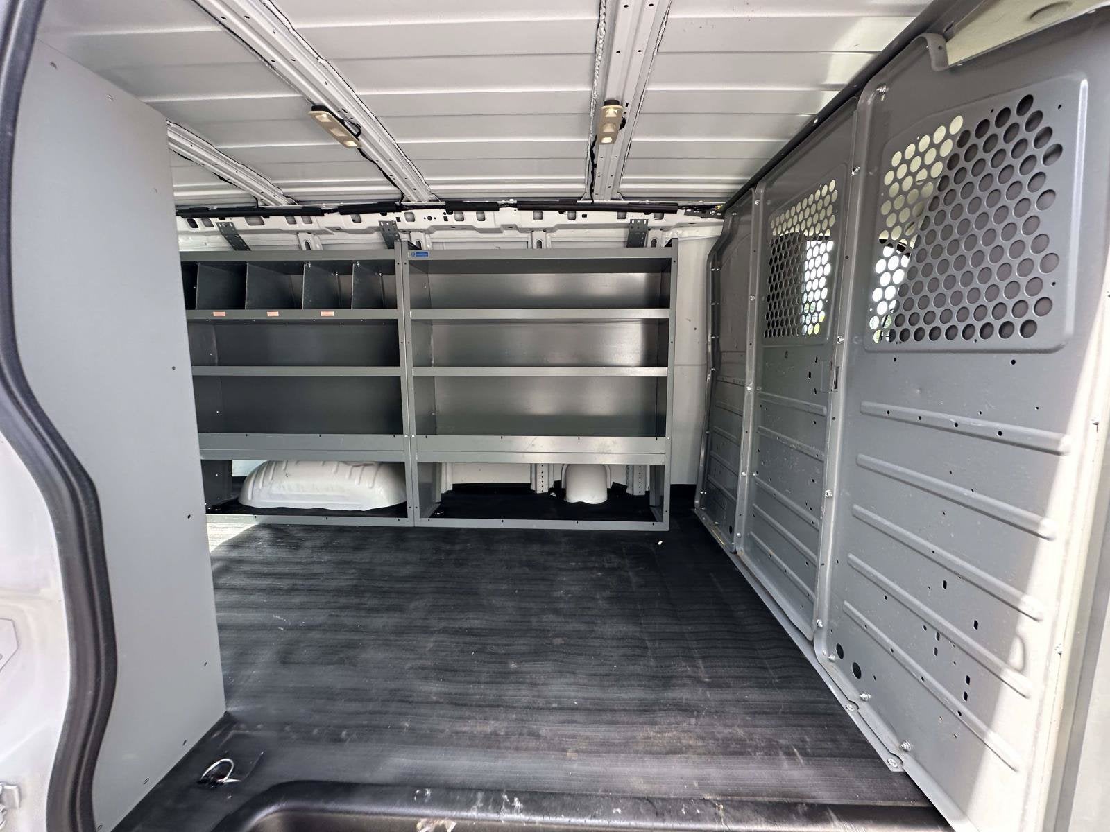 2019 GMC Savana Cargo Van RWD 2500 135"