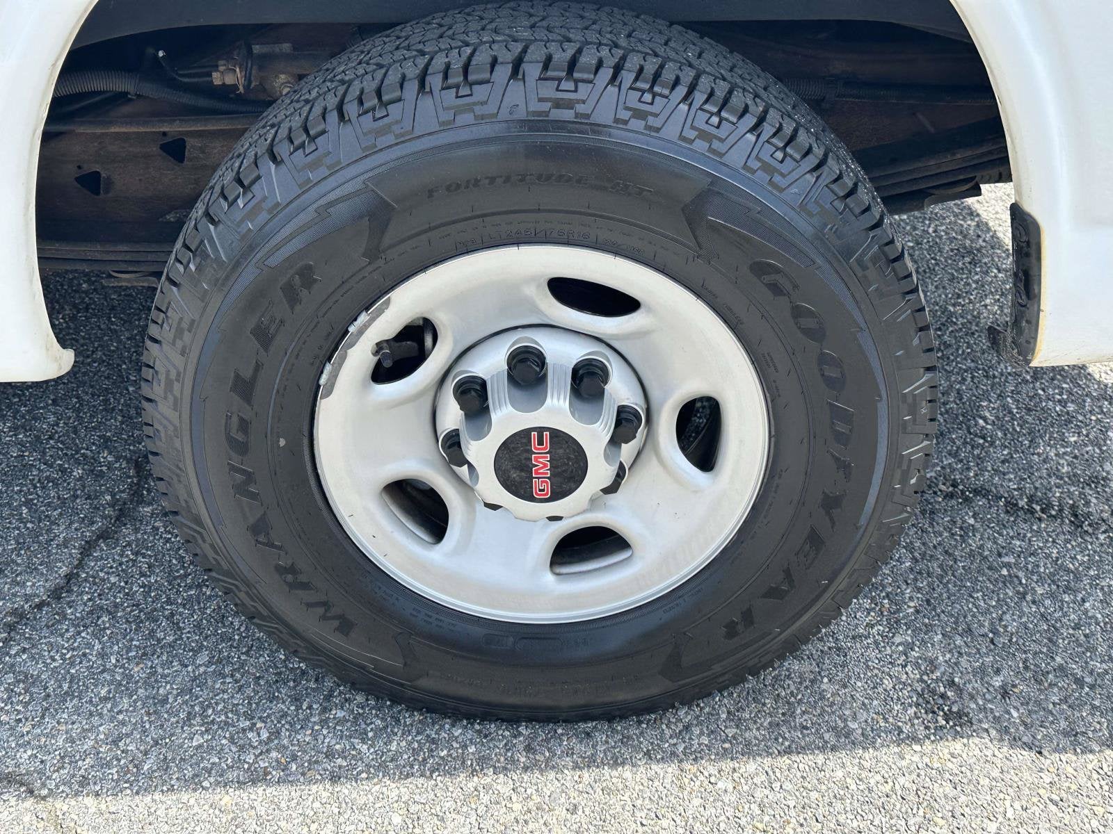 2019 GMC Savana Cargo Van RWD 2500 135"