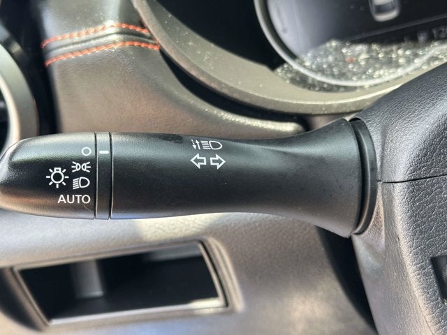 2023 Nissan Versa SR
