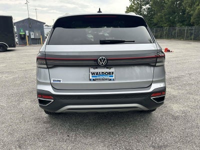 2025 Volkswagen Taos SEL