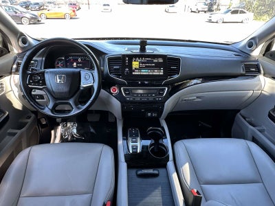 2020 Honda Pilot Touring 8-Passenger