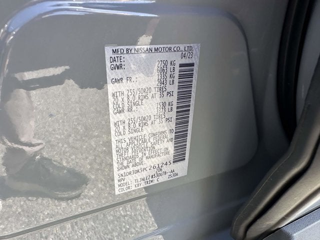 2023 Nissan Pathfinder Platinum