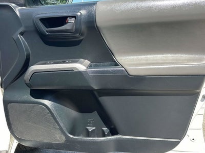 2016 Toyota Tacoma SR5