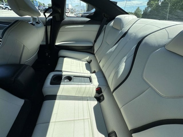 2022 INFINITI Q60 LUXE
