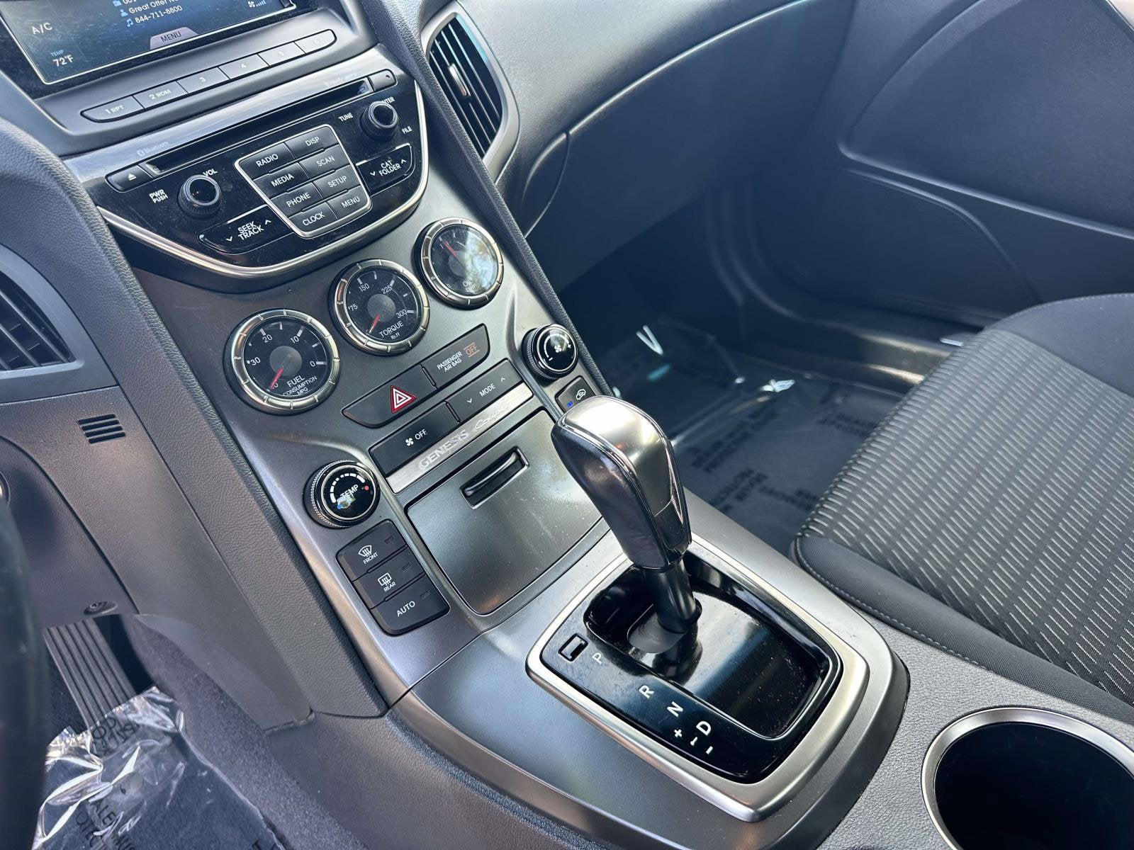 2016 Hyundai Genesis Coupe 3.8L Base