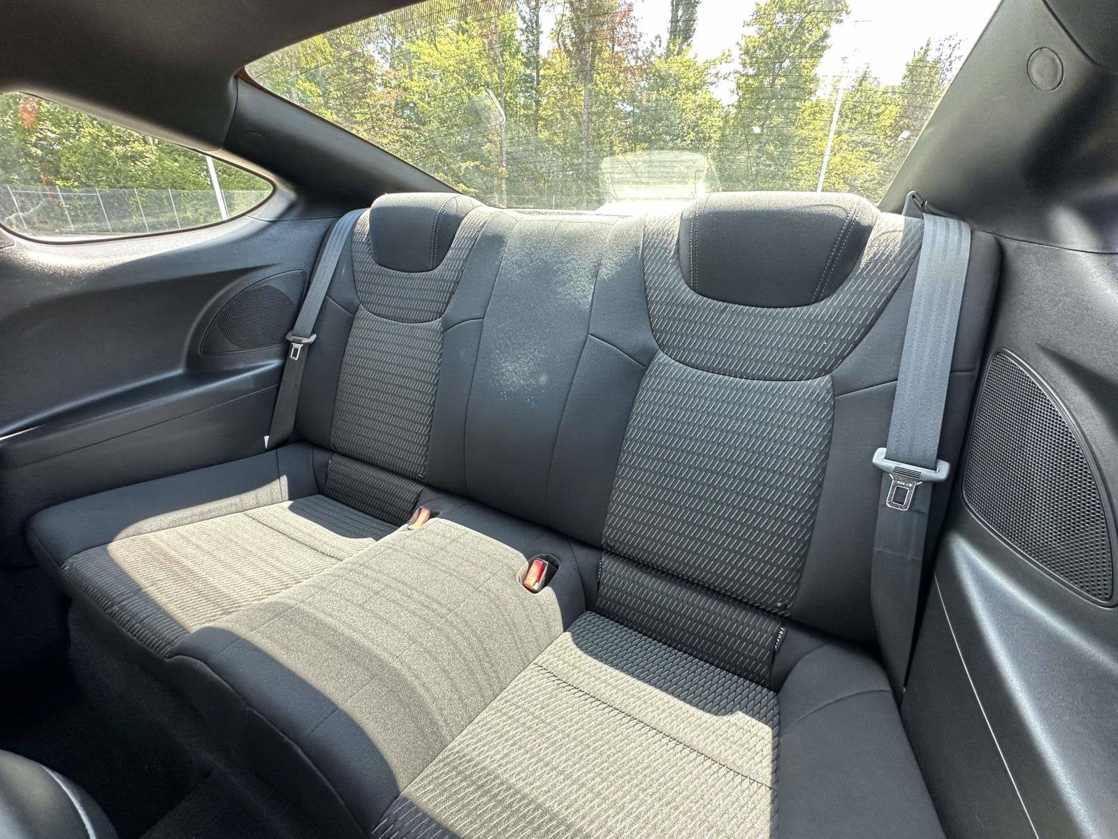 2016 Hyundai Genesis Coupe 3.8L Base