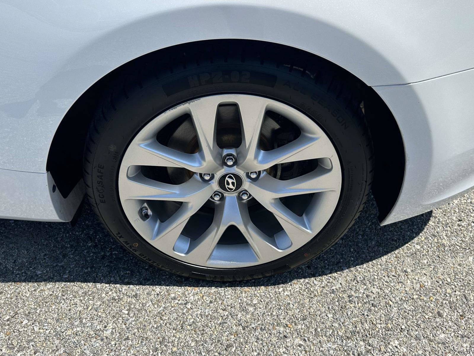 2016 Hyundai Genesis Coupe 3.8L Base