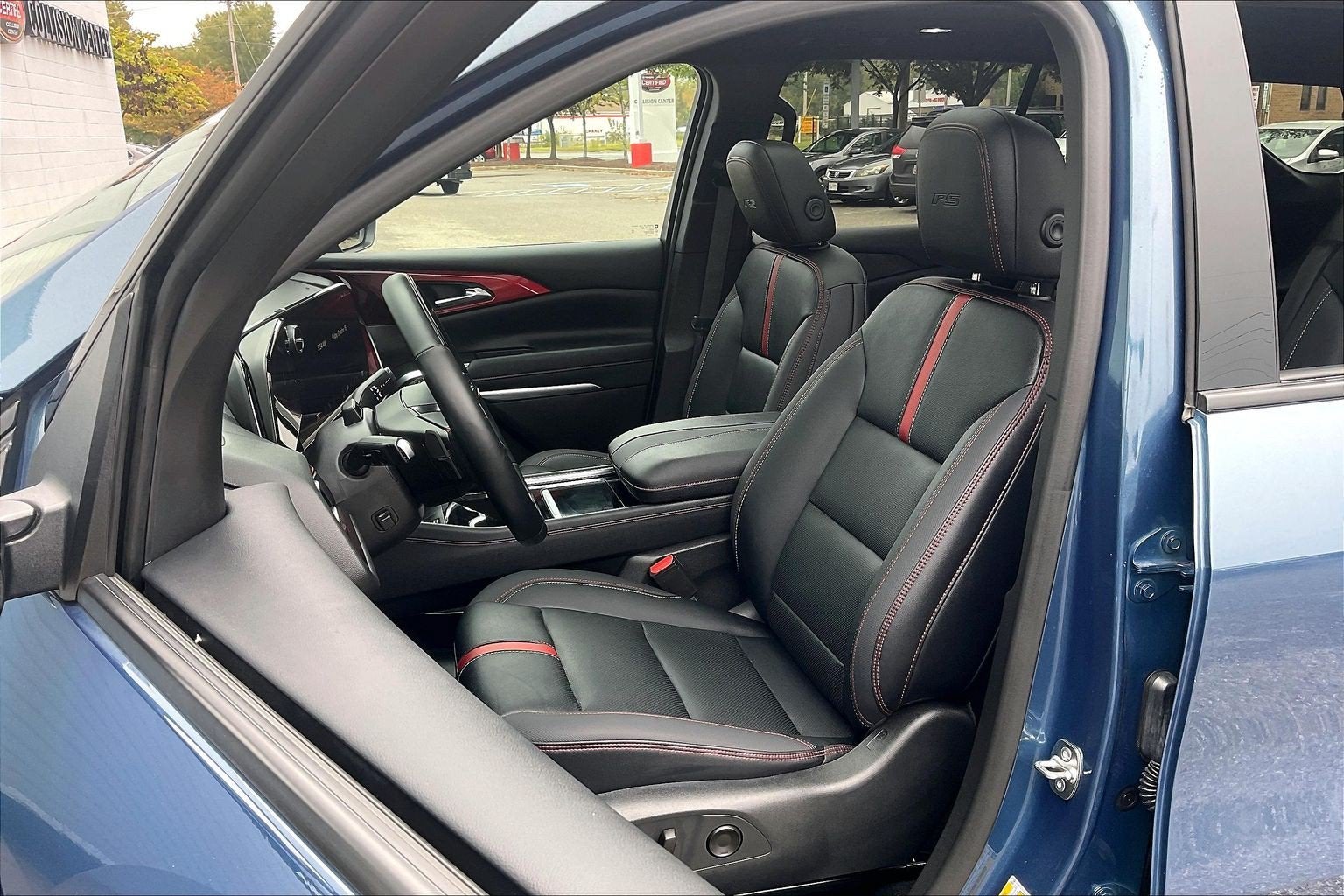 2025 Chevrolet Traverse AWD RS