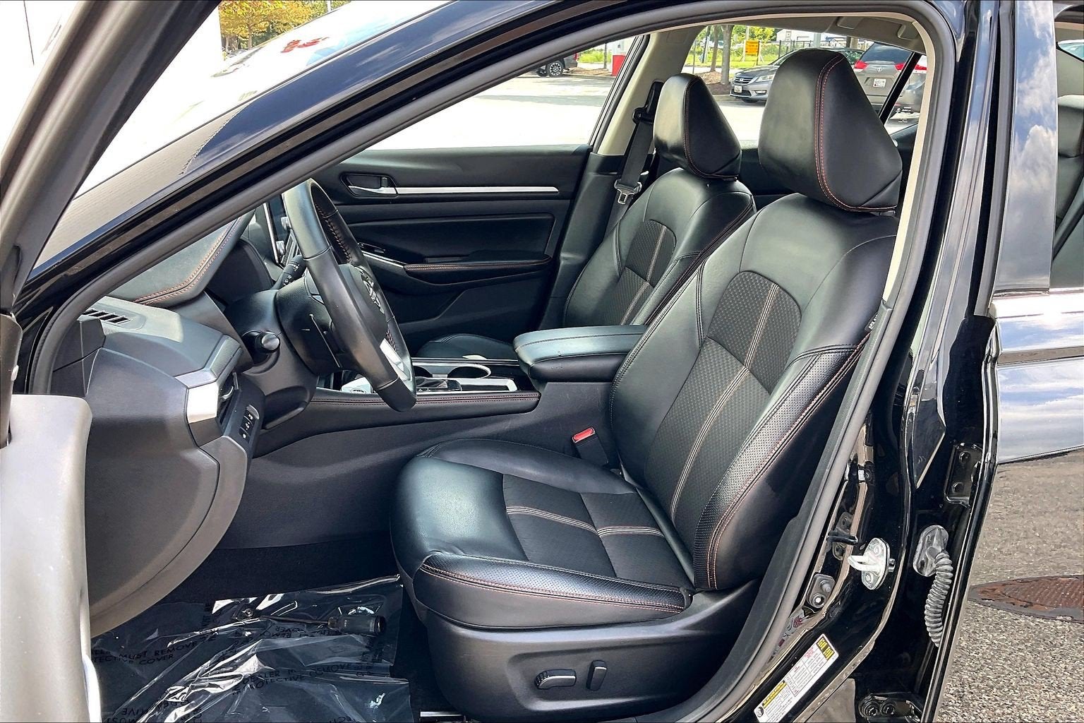 2025 Nissan Altima SR