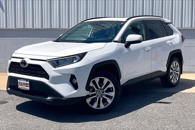 2020 Toyota RAV4 XLE Premium
