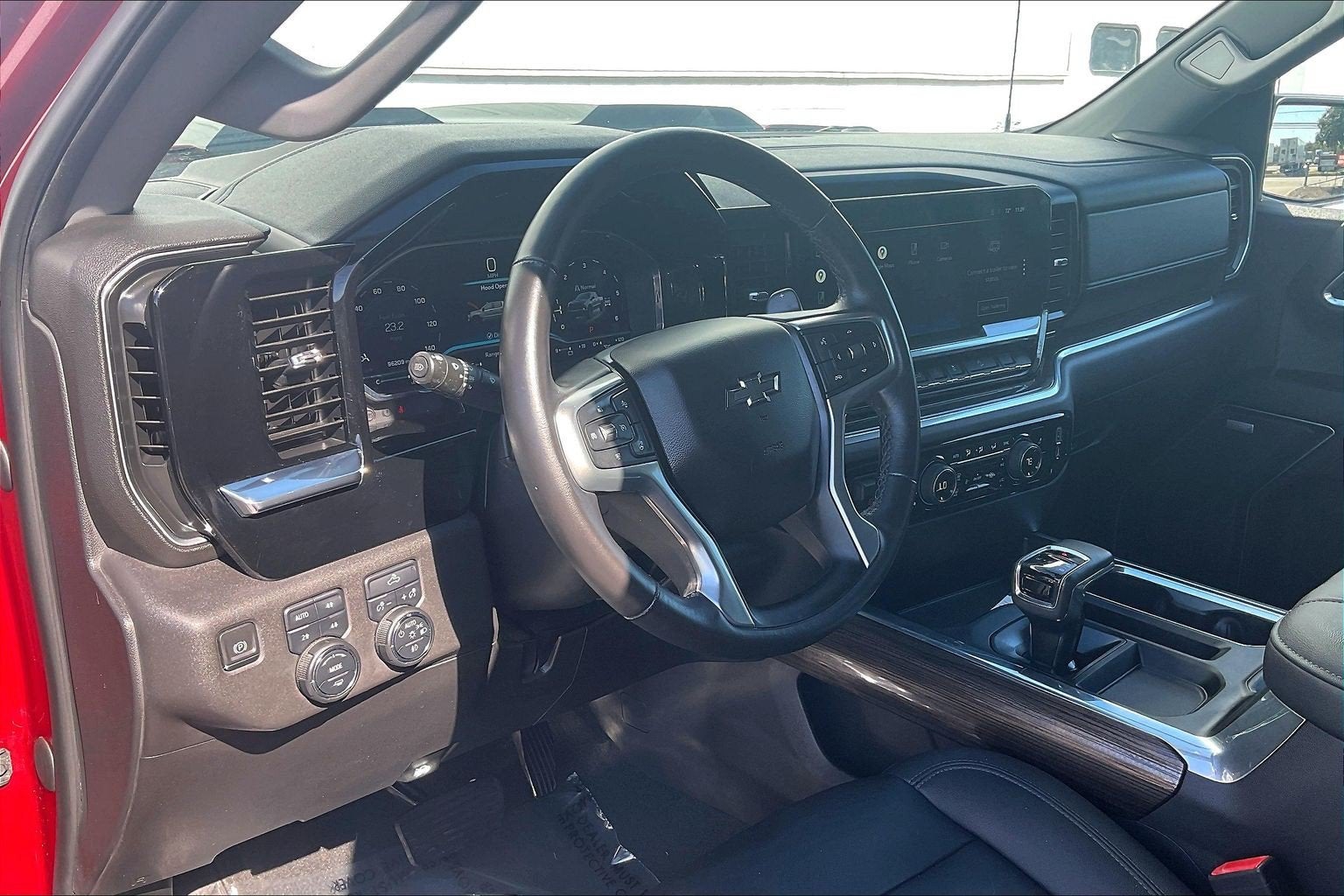 2022 Chevrolet Silverado LT Trail Boss